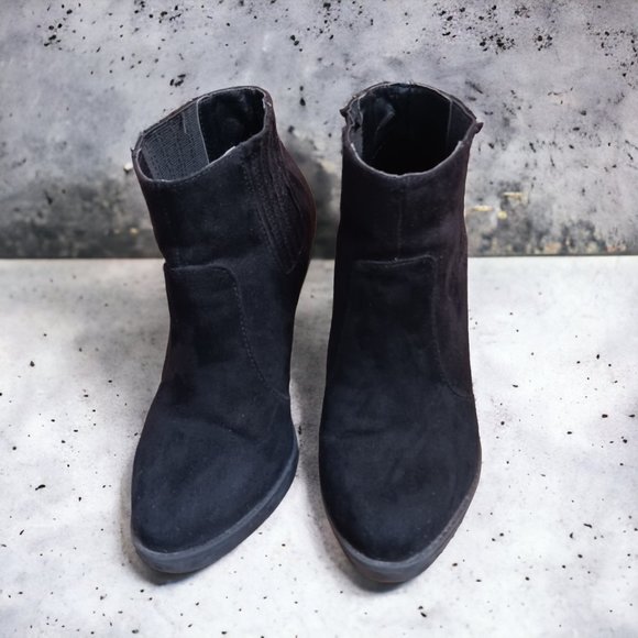 Zara Trafaluc Black Suede Ankle Booties  Size 6 - Picture 2 of 12
